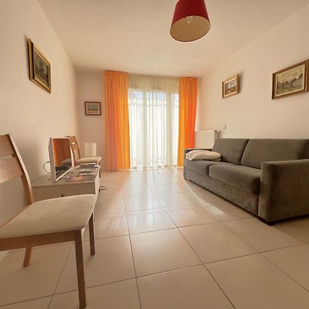 ארסשון Appartement Confortable Proche Centre-Ville, 4 Pers, Parking Inclus - Fr-1-474-209 מראה חיצוני תמונה