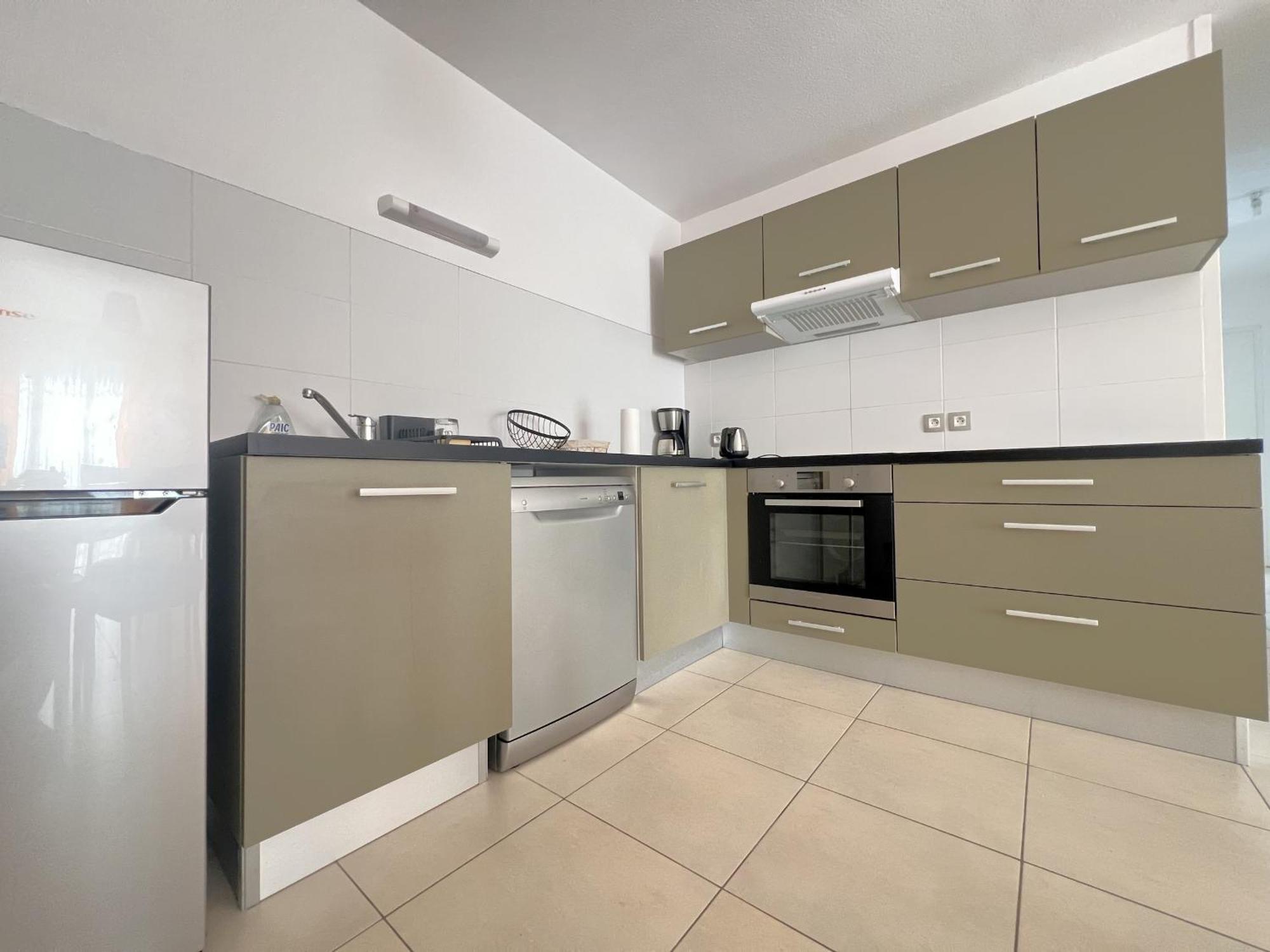 ארסשון Appartement Confortable Proche Centre-Ville, 4 Pers, Parking Inclus - Fr-1-474-209 מראה חיצוני תמונה